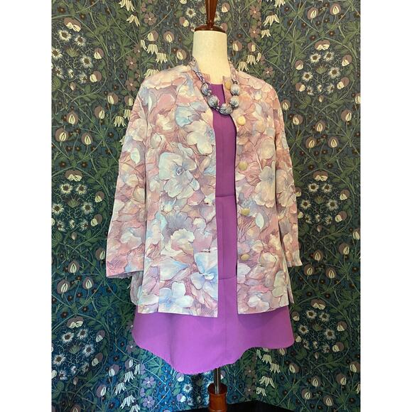 Jacket with romantic pastel flowers, size M/L - Picture 1 of 4